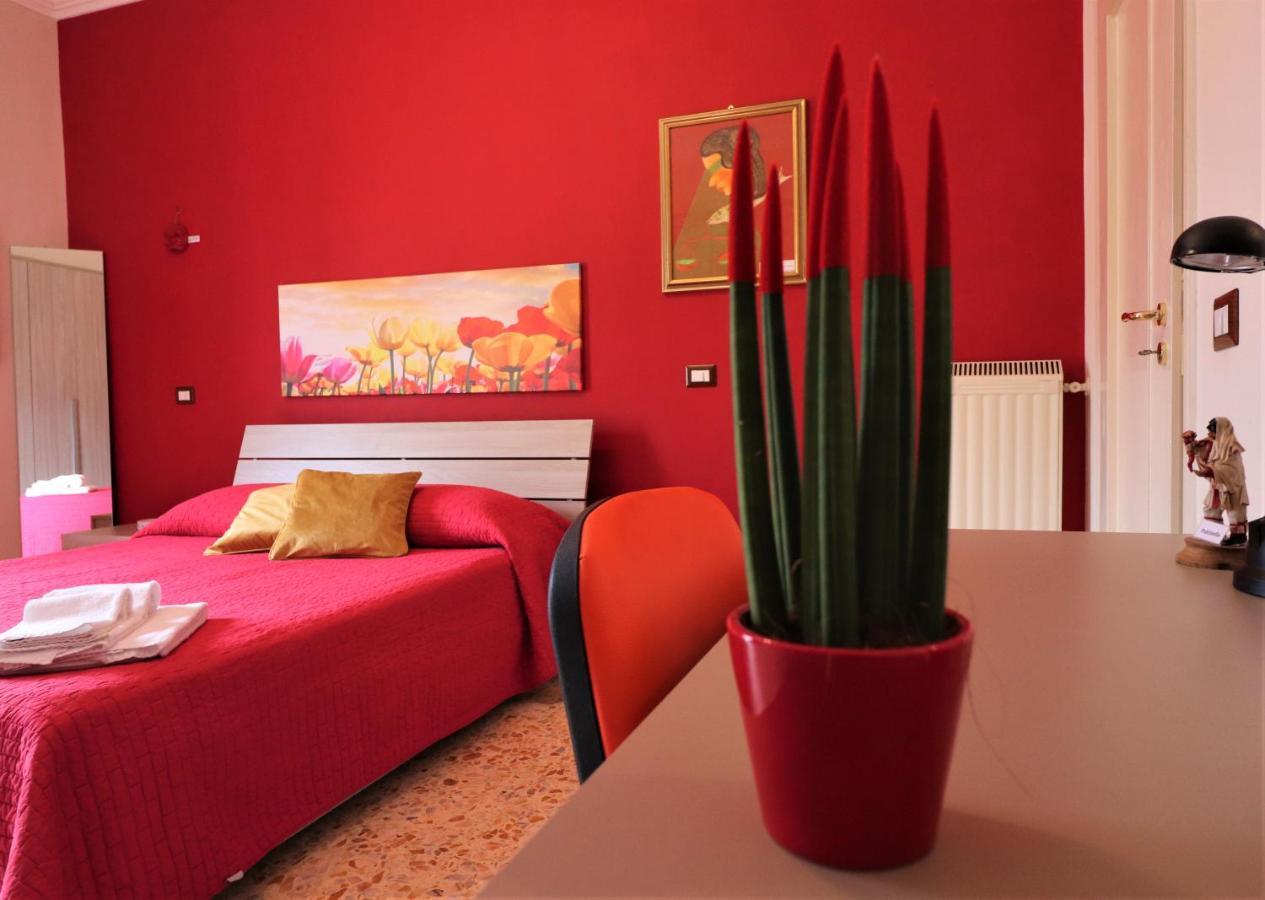 Painter House Apartment Сант'Агнело Екстериор снимка