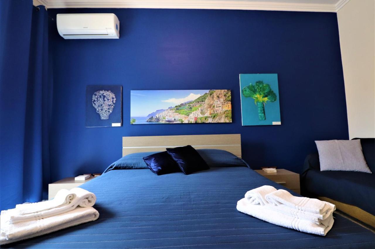 Painter House Apartment Сант'Агнело Екстериор снимка